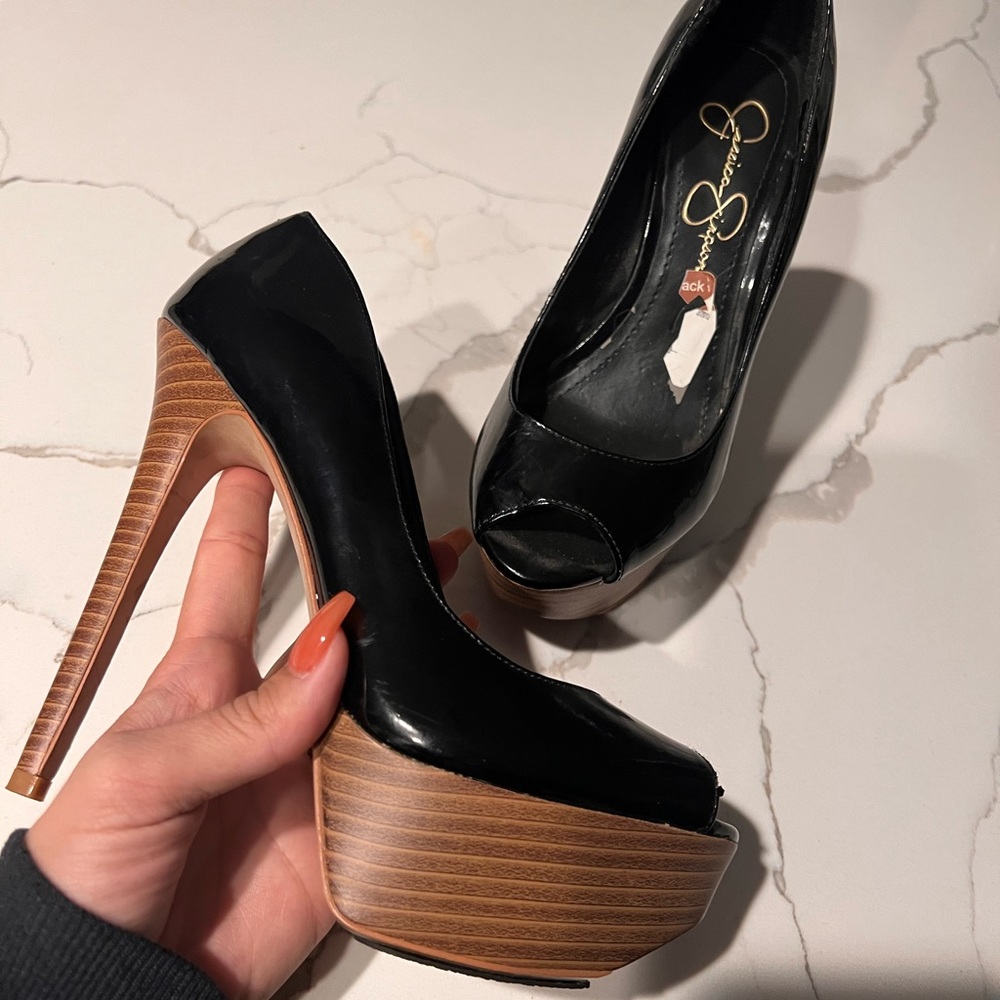 Jessica Simpson black open toe pumps